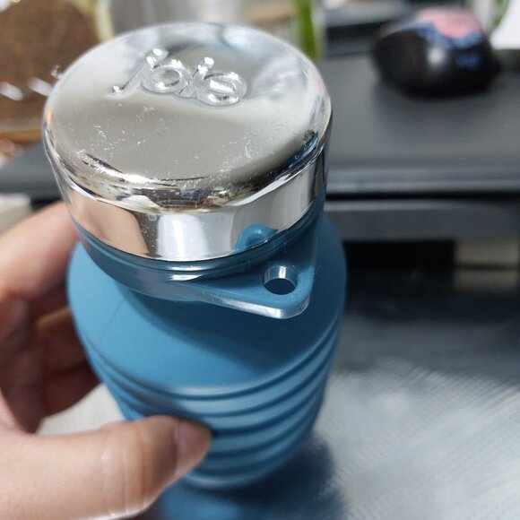 Joie Blue Collapsible On the Go Water Bottle Blue - Picture 8 of 9